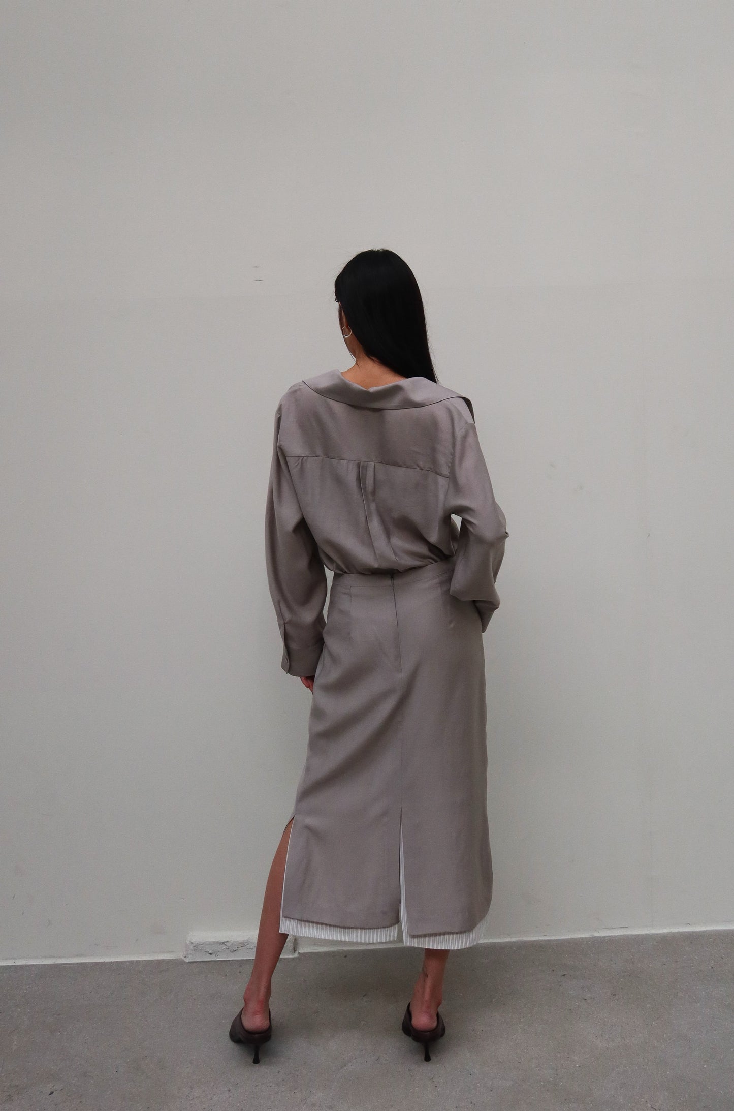 Ode Contrast Hem Skirt